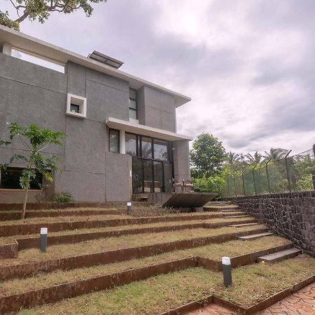 Villa Foresta By Stayvista With Modern Decor, Swimming Pool & Expansive Lawn For A Perfect Escape Lonavala Buitenkant foto