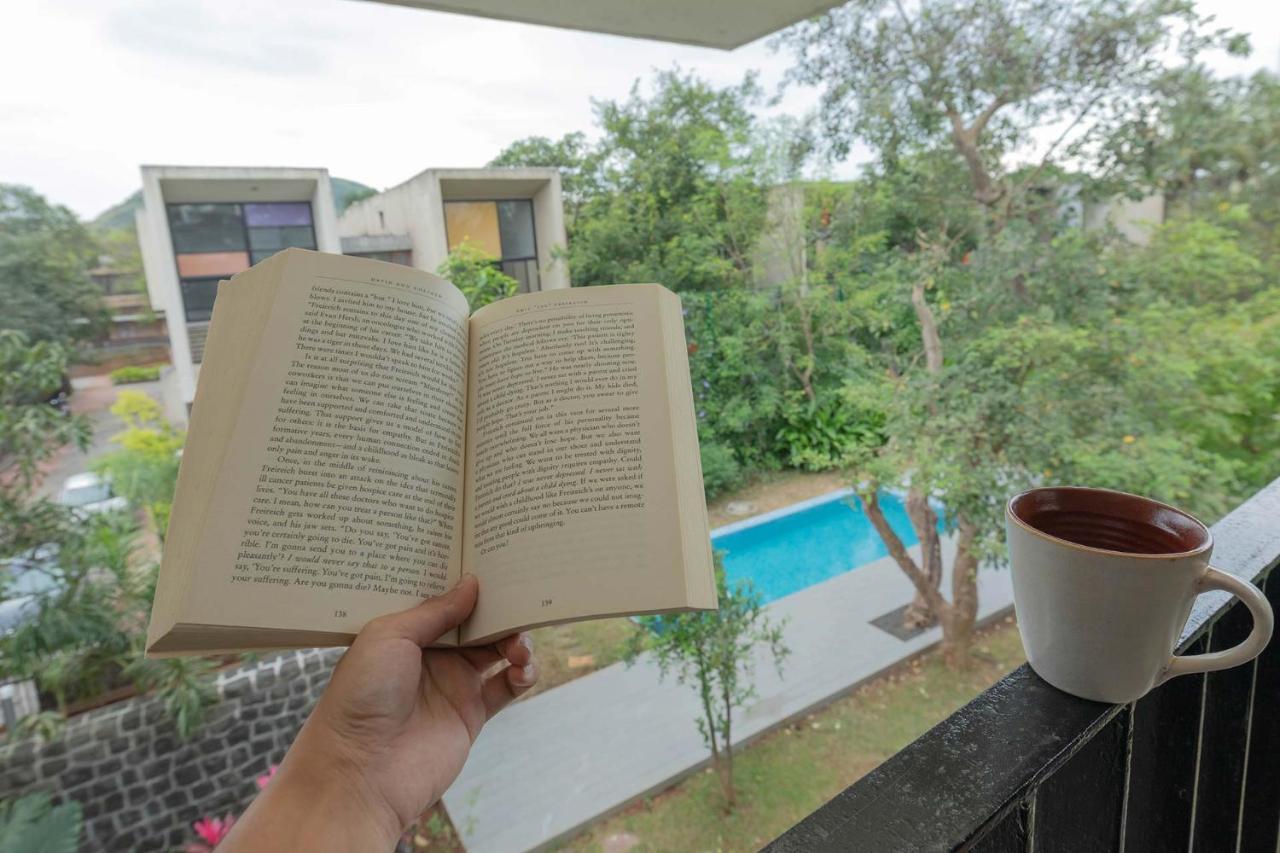 Villa Foresta By Stayvista With Modern Decor, Swimming Pool & Expansive Lawn For A Perfect Escape Lonavala Buitenkant foto